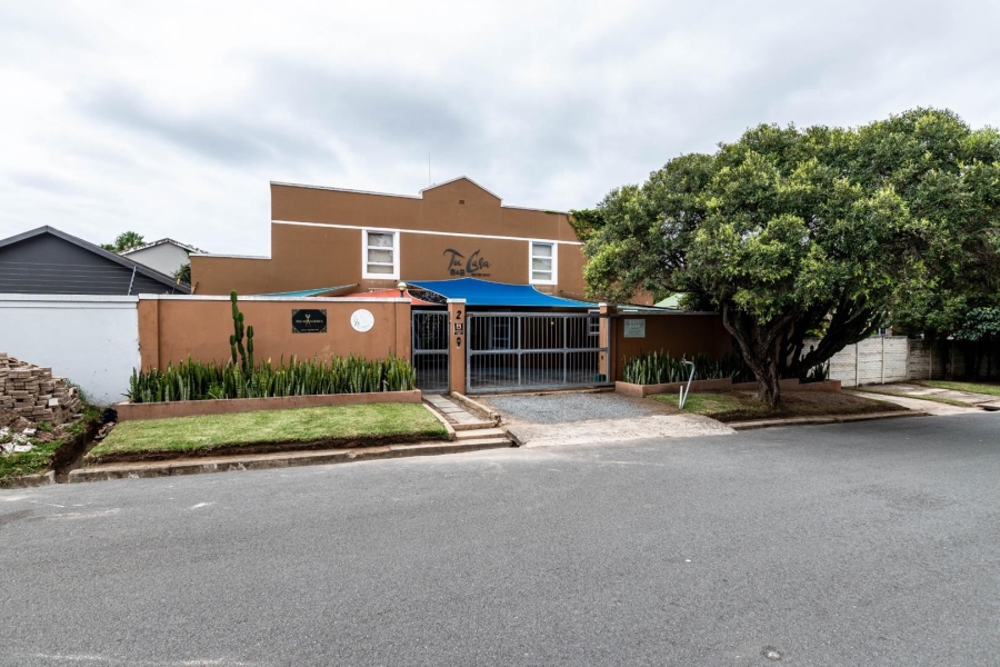 9 Bedroom Property for Sale in Nahoon Eastern Cape